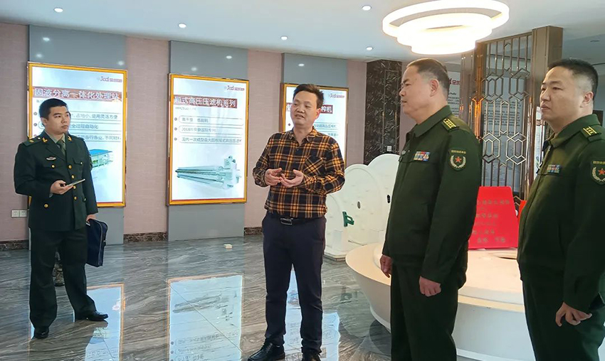 佛山軍分區(qū)政委、禪城區(qū)委常委領(lǐng)導(dǎo)一行蒞臨金凱地調(diào)研指導(dǎo)工作